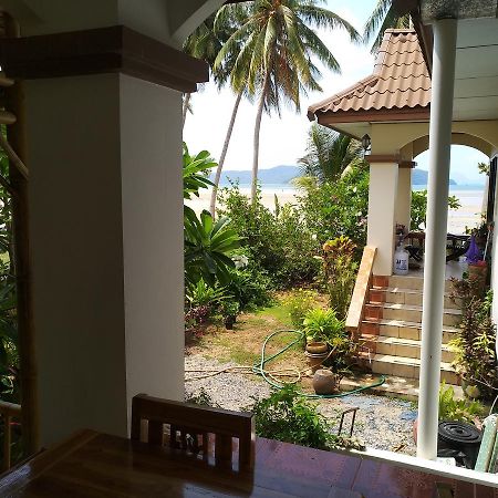 Beach House Taling Ngam Beach Buitenkant foto